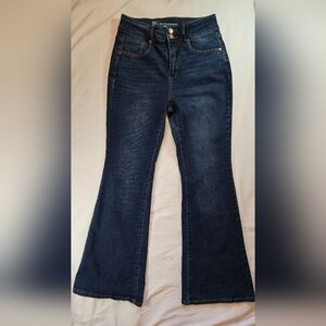 No Boundaries Juniors Dark Blue Flare Denim 5 Pocket Jeans Size 11